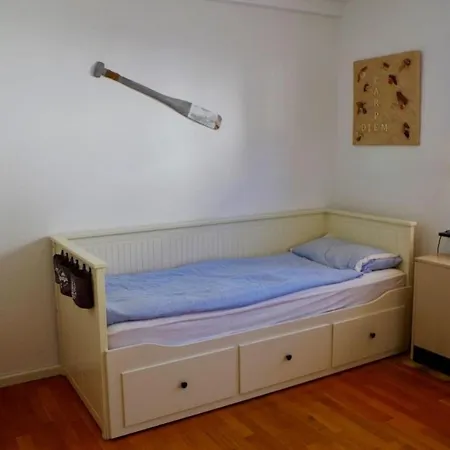 Ferienhaus Friedas Fischerhuus מאסהולם